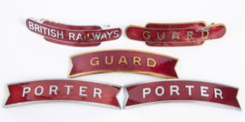 5x British Railways (Midland Region) totem and fishtail style cap badges by Simpson, Gaunt,