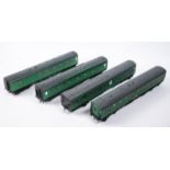 4x O gauge Southern Railway/Southern Region bogie coaches. Including a BR 2-car DMU in green with