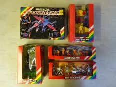 5x Britains Space series 1980s Deetail sets. Including; 9255 Raiders. 9206 Force Cyborgs. 9127 Alien