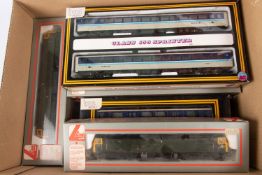 10x OO gauge railway by Lima and Dapol. Including 3x BR Co-Co diesel locomotives all in green