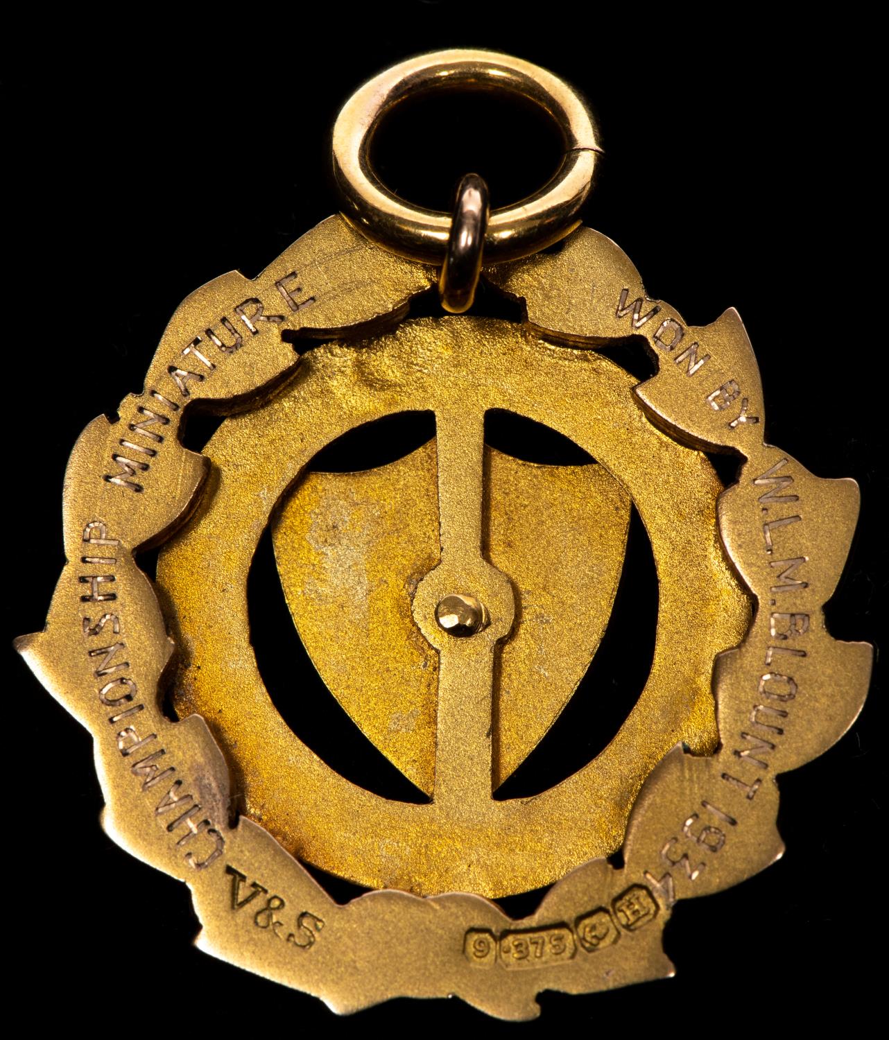 The Stock Exchange Rifle Club, an attractive 9ct gold and enamel shooting medal, obverse central - Image 2 of 2