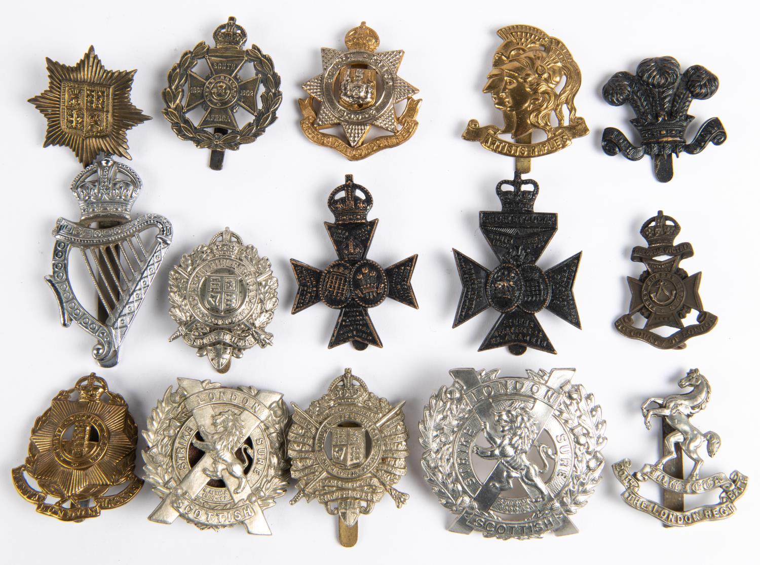 15 London Regiment cap badges: pre and post 1920 5th Bn, 10th (Hackney) Bn, 13th Bn, 14th Bn (