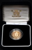 Elizabeth II AV proof Sovereign, 2002, with shield reverse. Brilliant Uncirculated, in Royal Mint