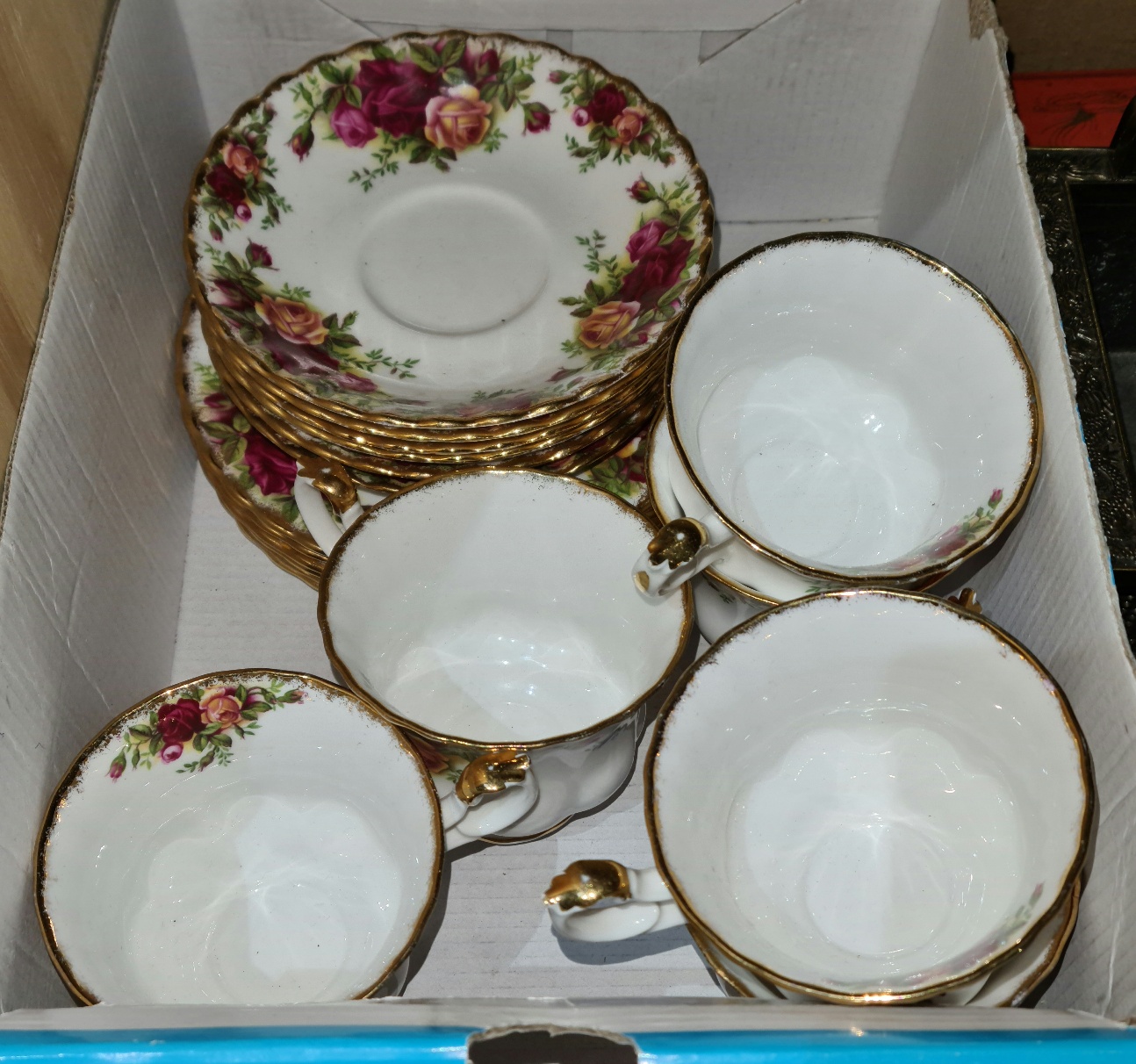 6 x Royal Albert Old Country Roses trios, cups, saucers, side plates.