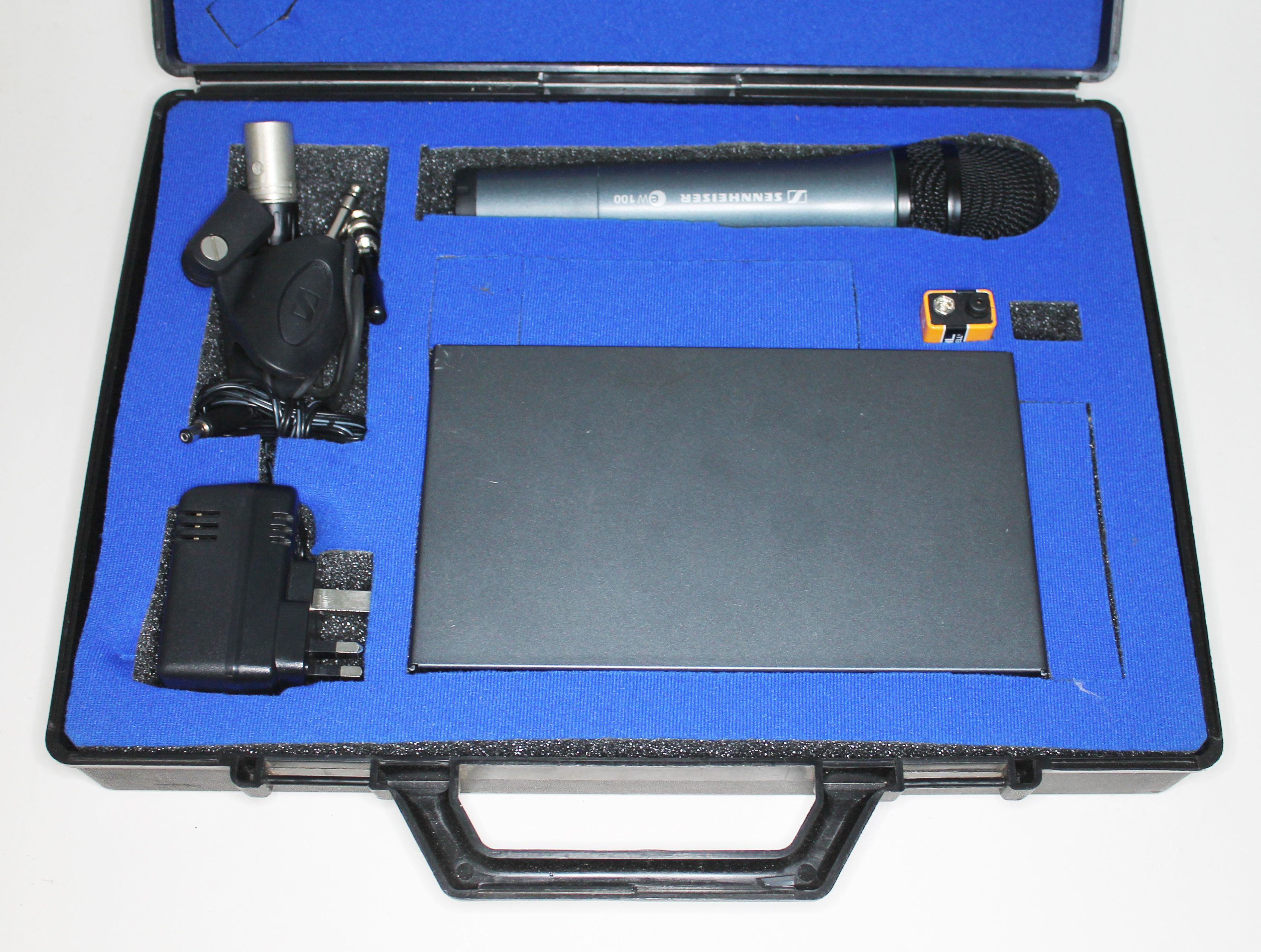 A Sennheiser EW100 wireless microphone with EW100 receiver, case and accessories. Condition - not - Image 2 of 2