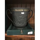 A Royal Doulton loving cup, '1620 THE POLGRIM FATHERS 1970', '1620 THE MAYFLOWER 1970', in box. Ht