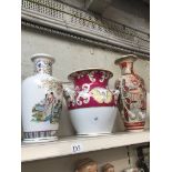 3 vases, including 2 with oriental design