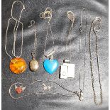 A tray of assorted jewellery including items marked '925' etc. gross wt. 165g.