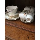 English bone china tea set for 8 people - 27 pieces