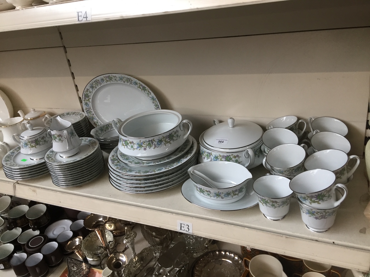 Noritake Tradition dinner waer approx. 60 pieces