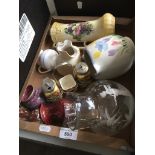 Small box of ceramics