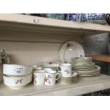 A royal worcester tea and dinner service
