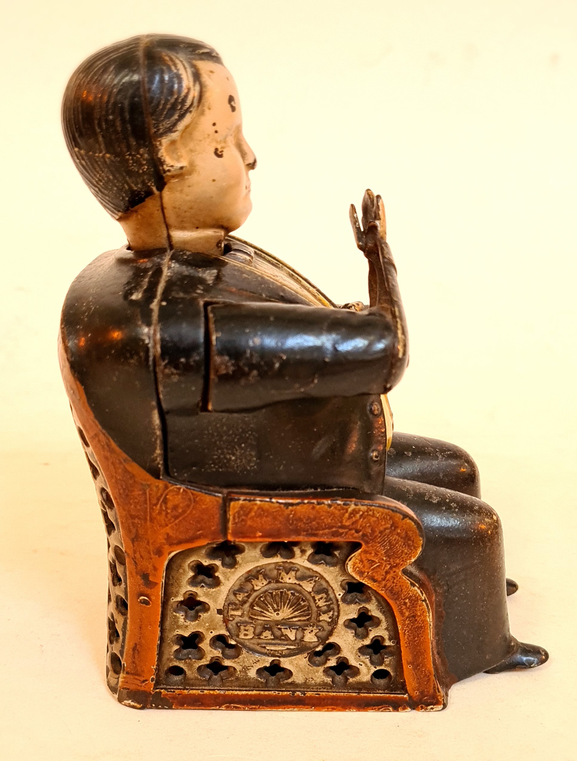 A Victorian novelty money bank Tammany Bank, patent 1875, height 15cm. - Bild 4 aus 7