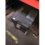 A Stanley wheelie toolbox with tools, a box of planes, woodworking tools, spirit level and a box