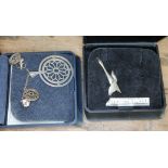 Scottish silver jewellery by Ortak comprising a pin badge modelled as a goose, a pendant with