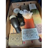 A box of onyx boxes and 4 pottery table lamps and a flexi desk lamp