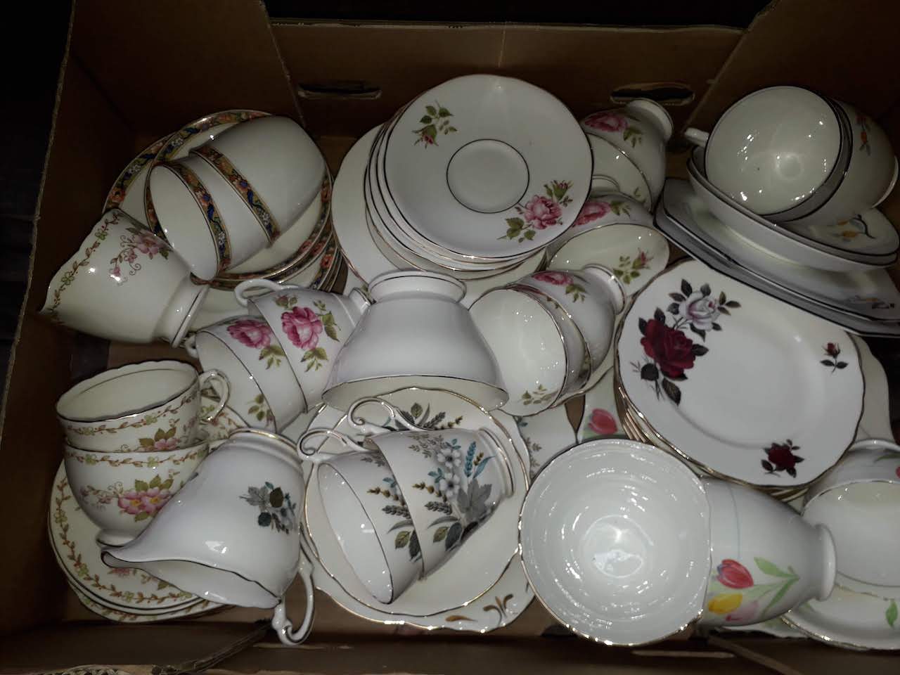 Floral English bone china tea wares, appx 70 pieces