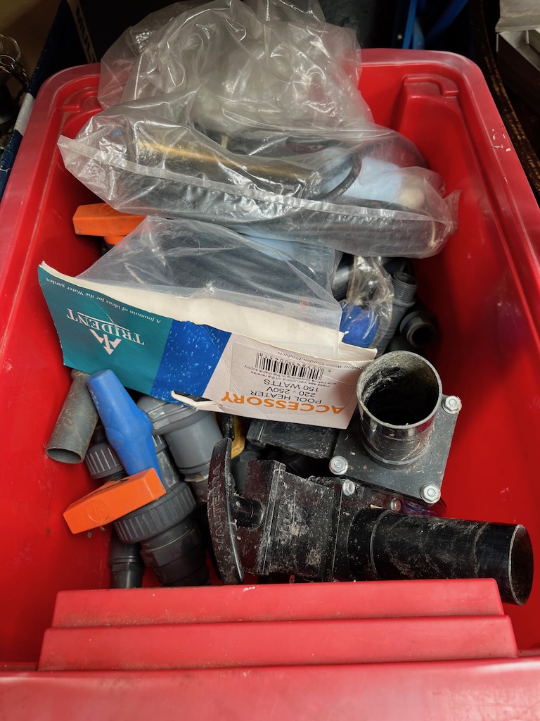 A box of pond accessories to include 2 heaters