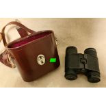 Vintage Carl Zeiss Jena binoculars in leather case, DDR 4989807.