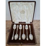 A cased set of 6 silver tea spoons, hallmarked for 1939, Sheffield, Cooper Brothers & Sons Ltd,