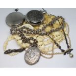 Assorted jewellery including an antique white metal locket on chain etc.