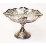 A pierced silver pedestal dish, William Adams, Birmingham 1913, height 15cm, wt. 11.7ozt.
