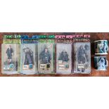 The Lord of the Rings - 5 figures, Gimli, Frodo, Bilbo, Crossbow Uruk Hai, Strider and 2 mugs.