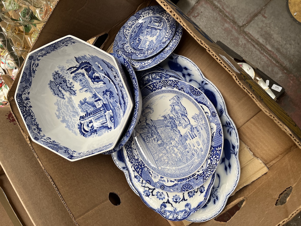 A large Spode octagonal bowl appx 25cm across together with another 5 Spode items, also 3 large