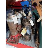 A group of 6 vintage hydraulic jacks to include Dunlop, Blackhawk, Shelley, etc, a pair of half