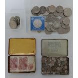 A box of mainly GB coins including seven half crowns dated bewteen 1920 and 1946.