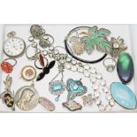 A tray of assorted antique and vintage costume jewellery including two Ruskin cabochons, enamelled