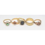 Five hallmarked 9ct gold rings, various settings, gross wt. 14g, sizes G to Q.