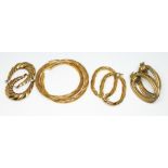 Four pairs of hoop earrings, all marked '375', wt. 14.7g.