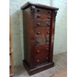 A Victorian mahogany Wellington chest of drawers, height 106.5cm.