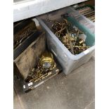 2 boxes of metalware, mainly brassware, including magazine racke, light fittings, trench art etc