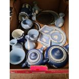 A box of Wedgwood Jasperware to include teapot, 21 pieces.
