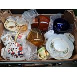 Assorted collectables including 6 Minton plates c 1895, Royal Crown Derby, Royal Worcester etc