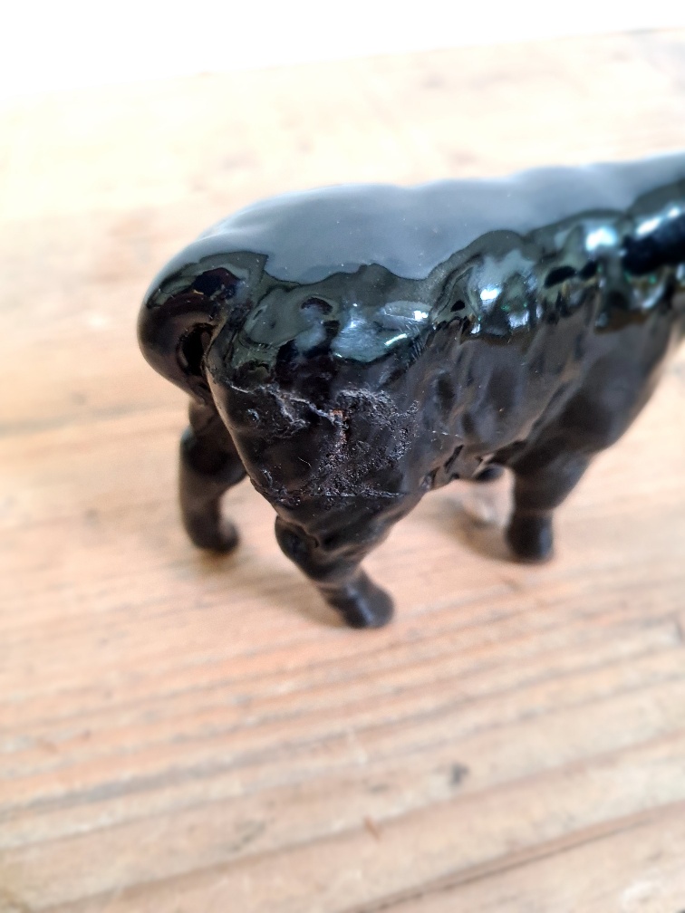 Assorted Beswick comprising two Aberdeen Angus cows, a cow and calf model, a sheep dog, a black calf - Image 3 of 5