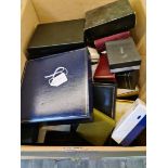 A large selection of vintage and modern empty jewellery boxes.