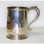 A George VI silver tankard, J B Chatterley & Sons, Birmingham 1937, height 12cm, wt. 11.2ozt.