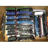 A collection of Hornby 00 gauge model railway comprising 12 engines, various tenders and rolling