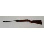 A .177 calibre air rifle, 94cm long (BUYER MUST BE 18 YEARS OLD OR ABOVE AND PROVIDE PHOTO