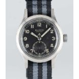 A GENTLEMAN'S BRITISH MILITARY BUREN GRAND PRIX W.W.W. WRIST WATCH CIRCA 1945, PART OF THE "DIRTY