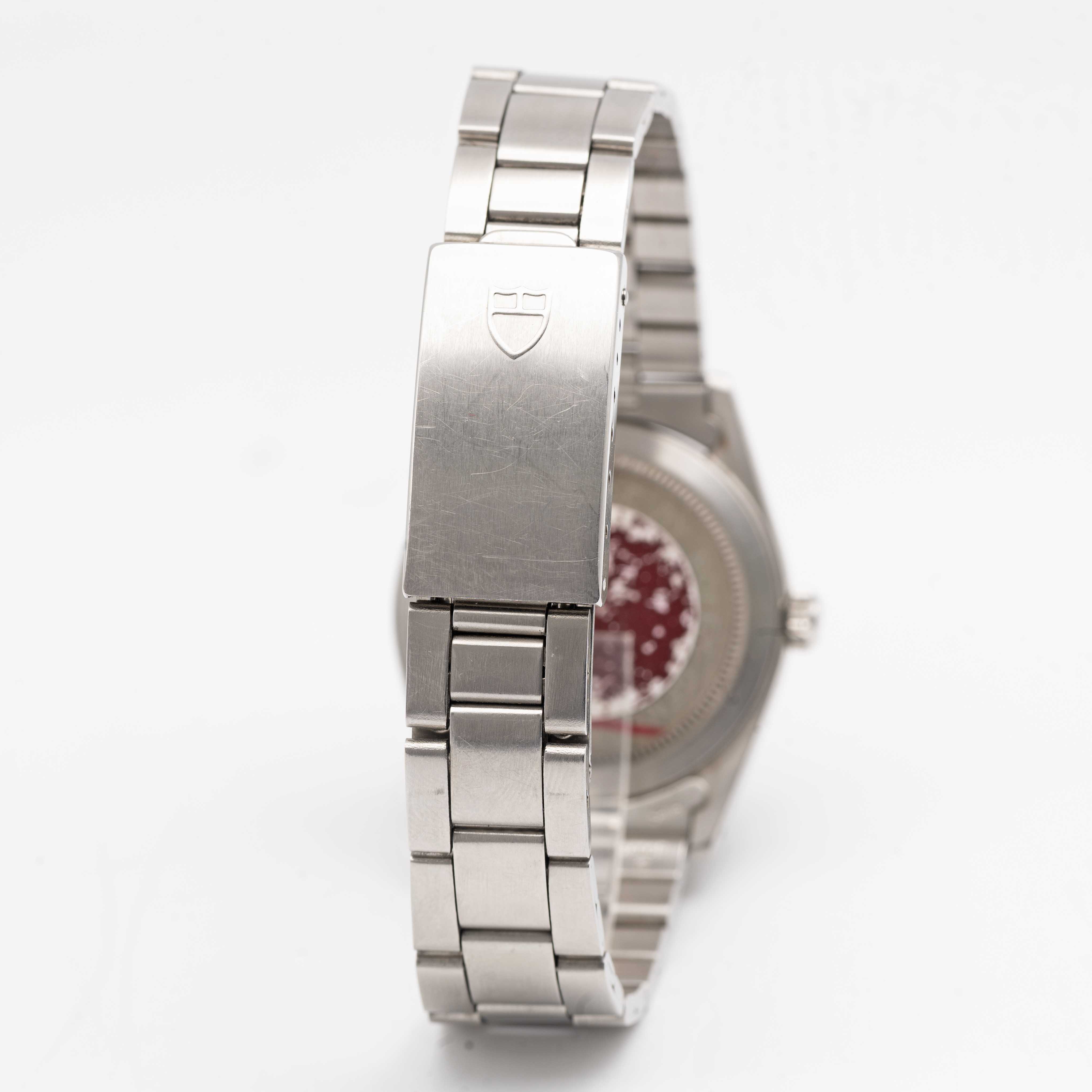 A RARE GENTLEMAN'S STAINLESS STEEL TUDOR PRINCE OYSTERDATE BRACELET WATCH CIRCA 1993, REF. 74000N - Image 5 of 10