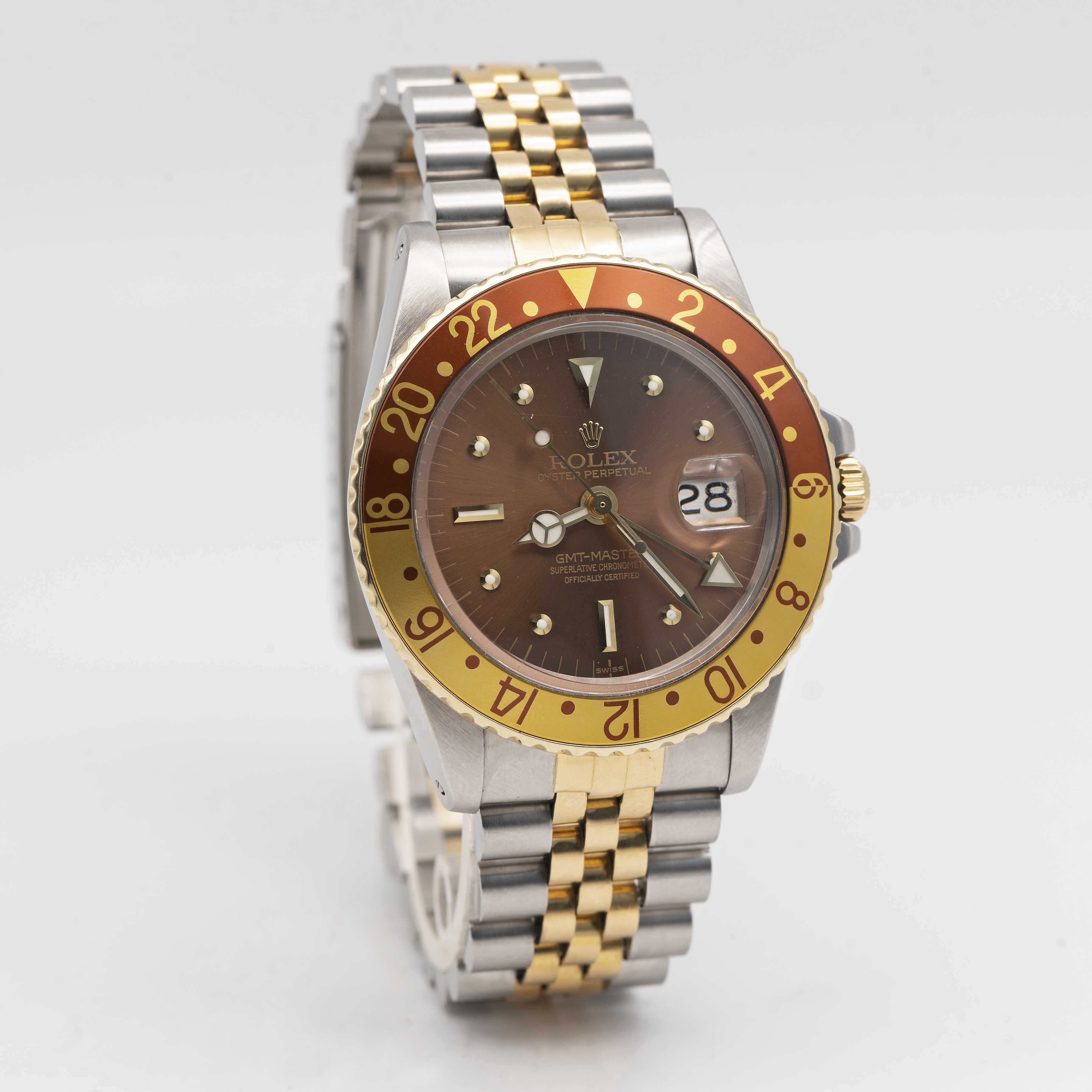 A GENTLEMAN'S STEEL & GOLD ROLEX OYSTER PERPETUAL GMT MASTER "ROOT BEER" BRACELET WATCH CIRCA - Image 4 of 9