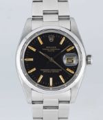 A GENTLEMAN'S STAINLESS STEEL ROLEX OYSTER PERPETUAL DATE BRACELET WATCH DATED 1980, REF. 1500