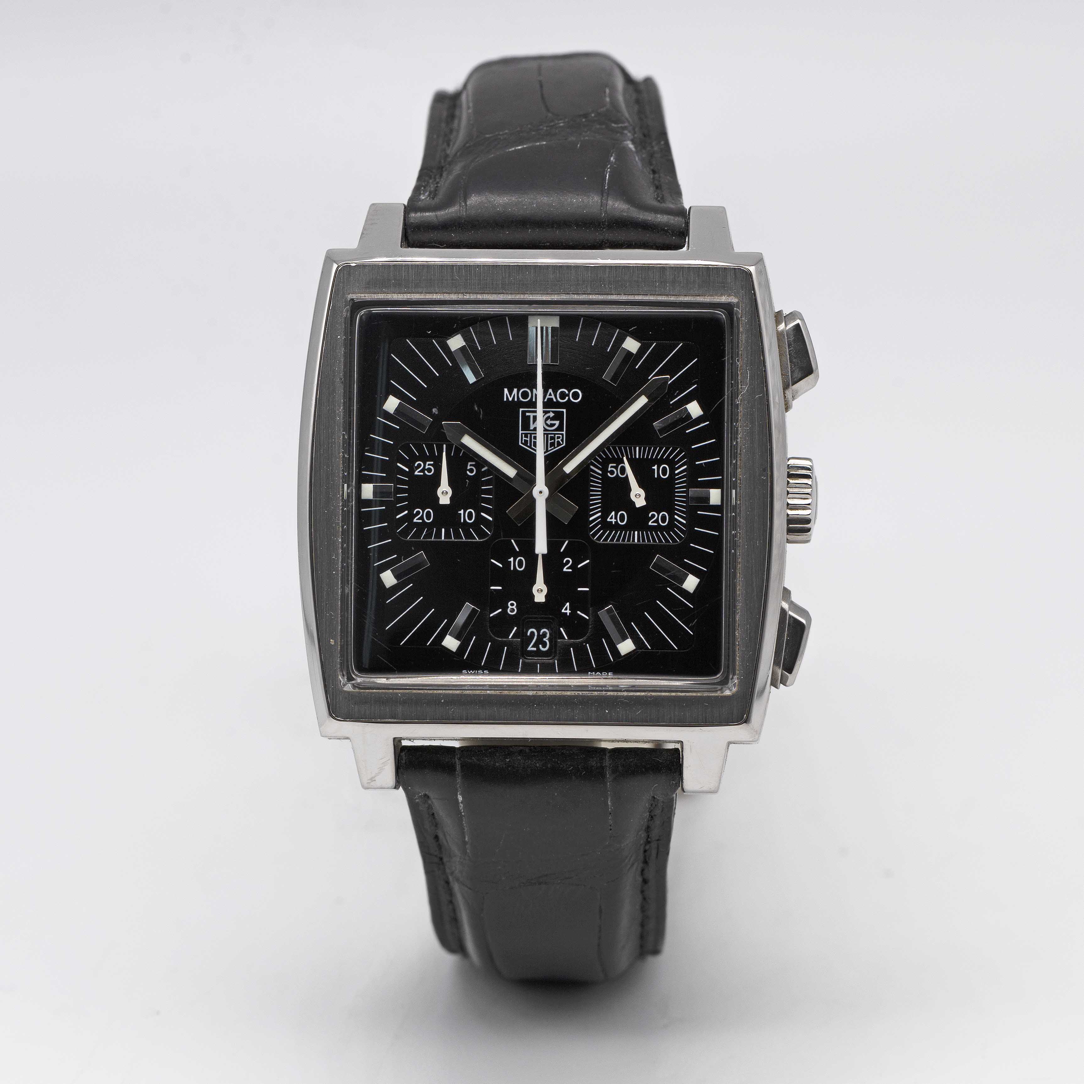 A GENTLEMAN'S STAINLESS STEEL TAG HEUER MONACO AUTOMATIC CHRONOGRAPH WRIST WATCH CIRCA 2005, REF. - Image 2 of 9