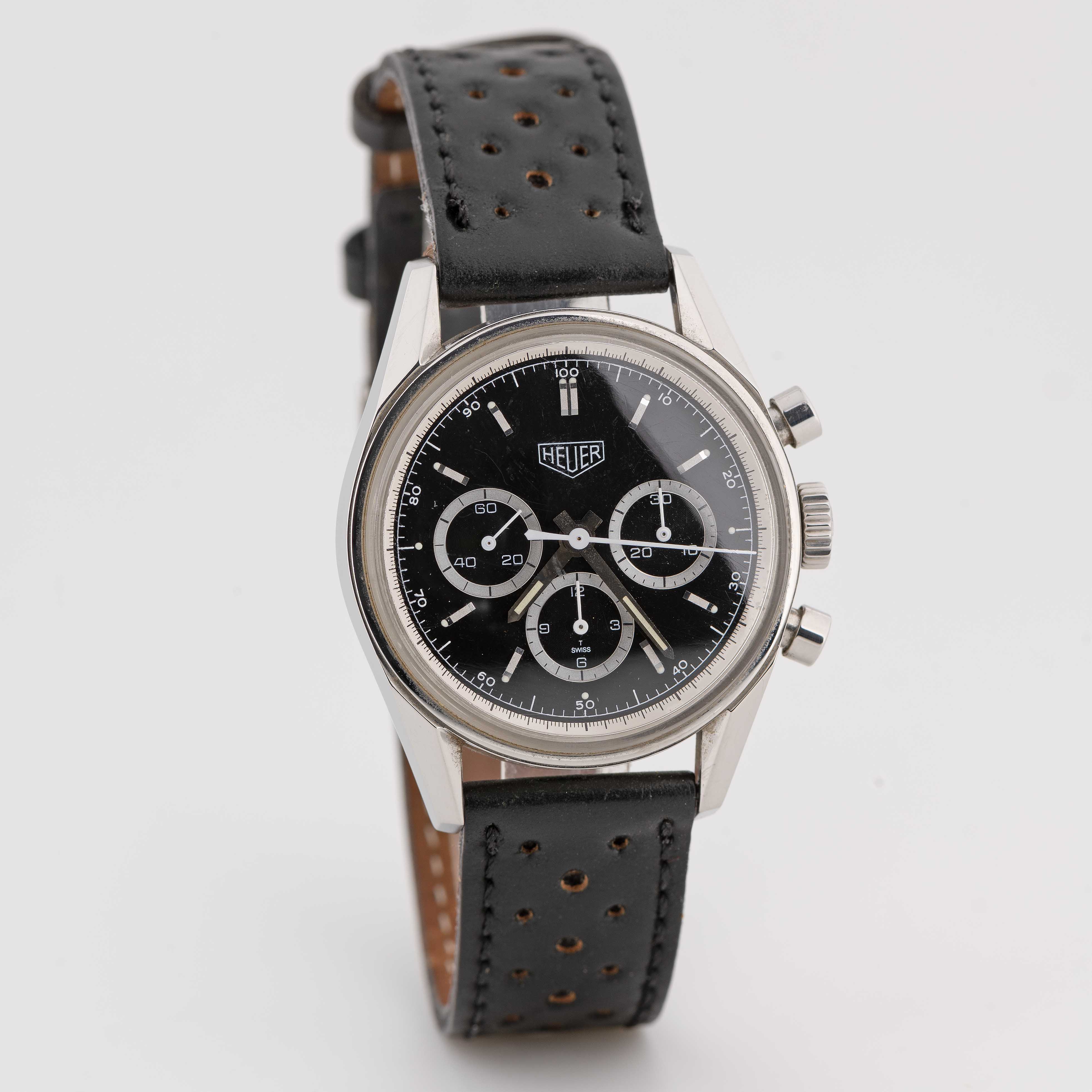 A GENTLEMAN'S STAINLESS STEEL HEUER CARRERA CLASSICS CHRONOGRAPH WRIST WATCH CIRCA 2000, REF. CS3113 - Image 5 of 11