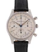 A GENTLEMAN'S STAINLESS STEEL GIRARD PERREGAUX "WATERPROOF" CHRONOGRAPH WRIST WATCH CIRCA 1960s,