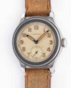 A RARE GENTLEMAN'S LARGE SIZE STAINLESS STEEL LONGINES "TRE TACCHE" WRIST WATCH DATED 1943, REF.